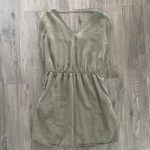 Universal Thread Green Dress size Small